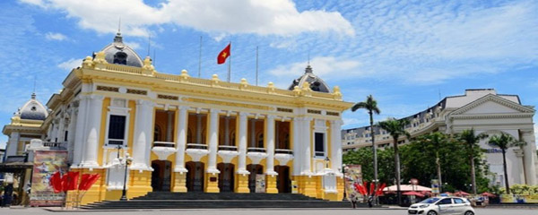 HISTORY, ARCHITECTURE AND TRADITIONAL ARTS